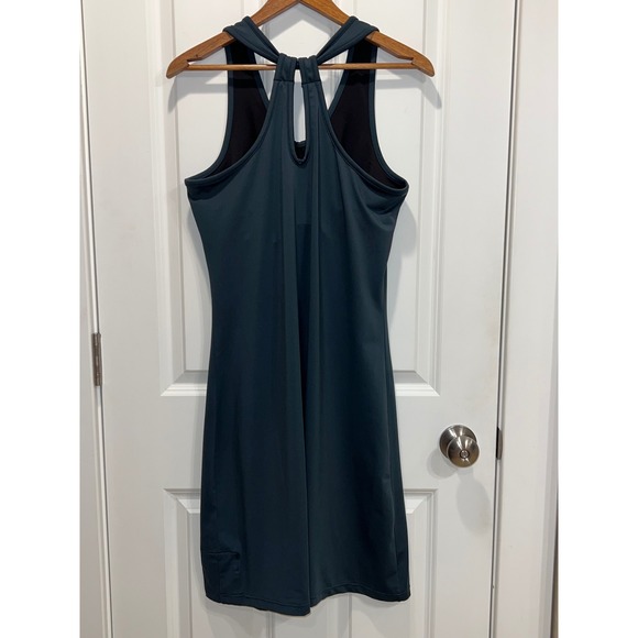 Title Nine Womens Athletic Dress Teal Blue Built In Shelf Bra Racerback Size M - Picture 2 of 5